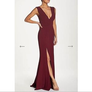 DRESS THE POPULATION Sandra Gown Burgundy floor length maxi formal dress size L